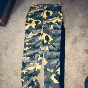 Fashion Nova Camo Joggers